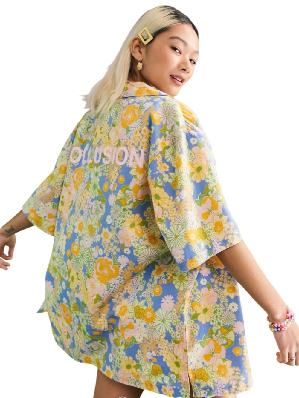 Collusion asos Women’s Boxy Colorful Floral Smiley Face Button Up Shirt Size 6